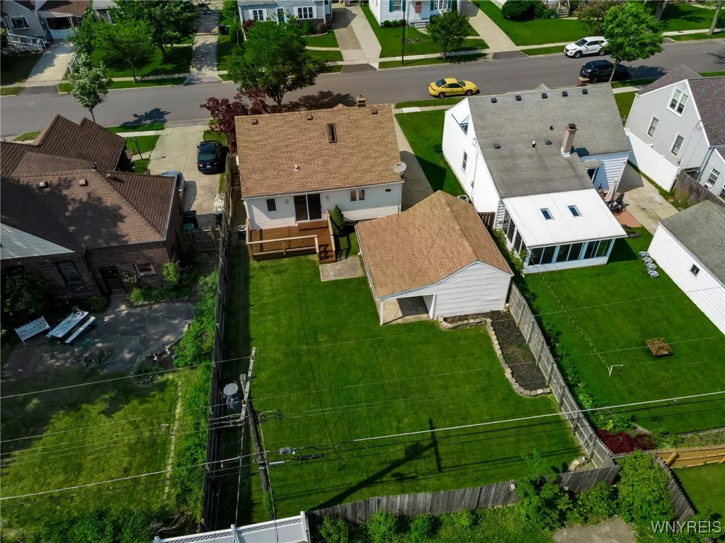 213 Orchard Drive, Tonawanda-town, New York 14223, Tonawanda, New York 14223, 2 Bedrooms Bedrooms, 5 Rooms Rooms,2 BathroomsBathrooms,Residential,Closed,213 Orchard Drive, Tonawanda-town, New York 14223,B1613642