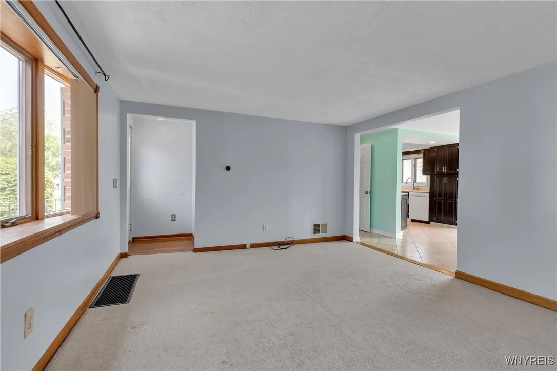 213 Orchard Drive, Tonawanda-town, New York 14223, Tonawanda, New York 14223, 2 Bedrooms Bedrooms, 5 Rooms Rooms,2 BathroomsBathrooms,Residential,Closed,213 Orchard Drive, Tonawanda-town, New York 14223,B1613642