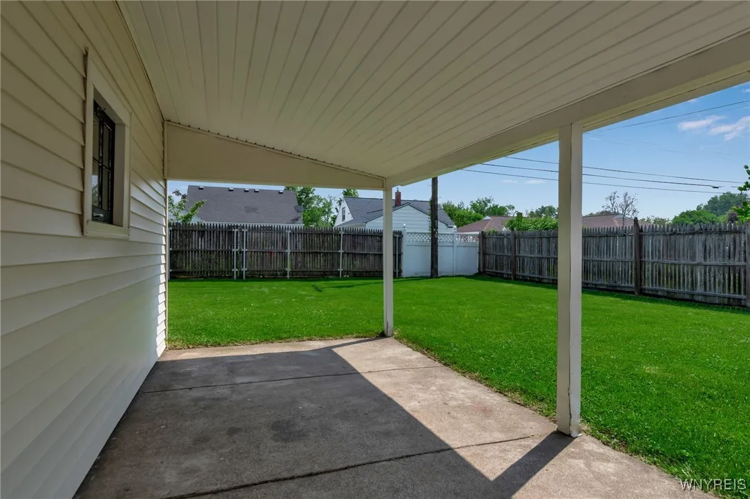 213 Orchard Drive, Tonawanda-town, New York 14223, Tonawanda, New York 14223, 2 Bedrooms Bedrooms, 5 Rooms Rooms,2 BathroomsBathrooms,Residential,Closed,213 Orchard Drive, Tonawanda-town, New York 14223,B1613642