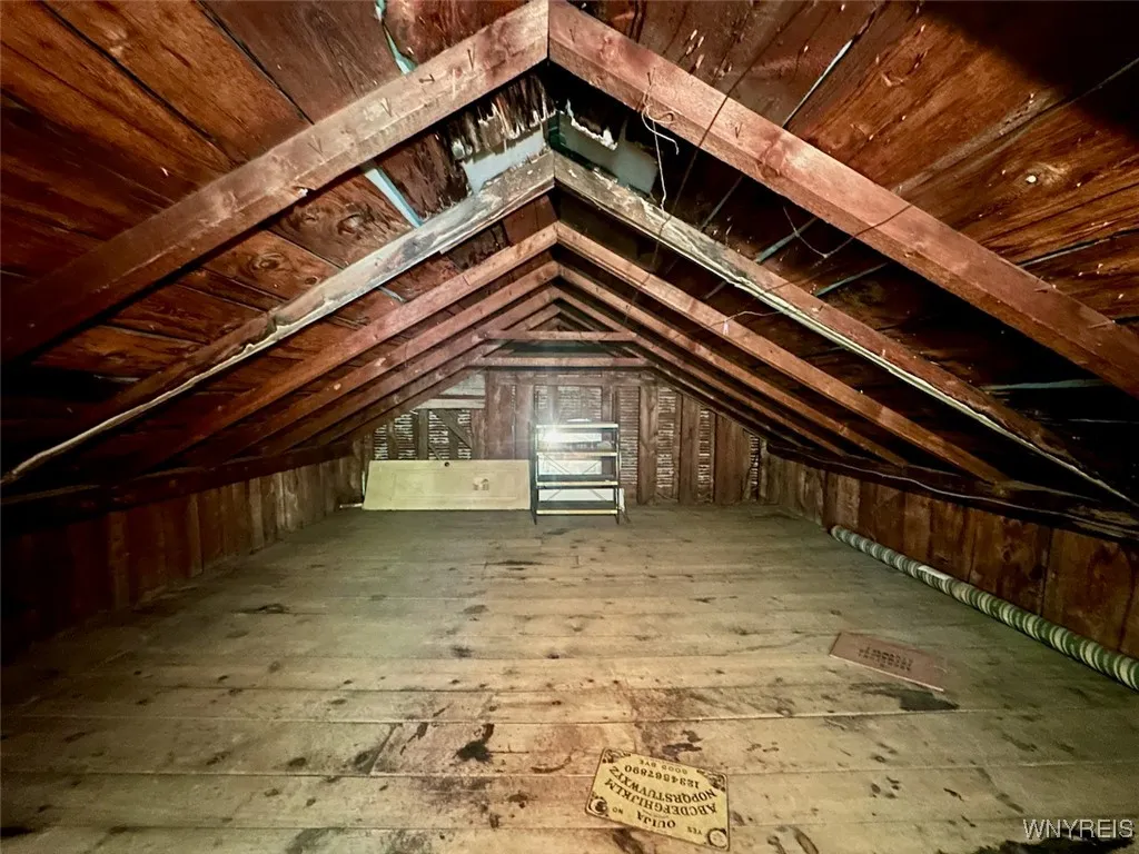 11920 Clarence Center Road, Newstead, New York 140, Newstead, New York 14001, 3 Bedrooms Bedrooms, 8 Rooms Rooms,2 BathroomsBathrooms,Residential,Closed,11920 Clarence Center Road, Newstead, New York 140,B1613440