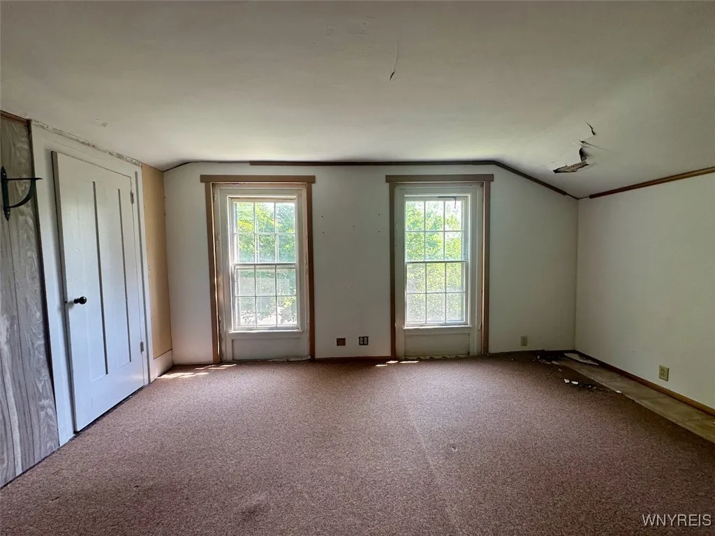 11920 Clarence Center Road, Newstead, New York 140, Newstead, New York 14001, 3 Bedrooms Bedrooms, 8 Rooms Rooms,2 BathroomsBathrooms,Residential,Closed,11920 Clarence Center Road, Newstead, New York 140,B1613440
