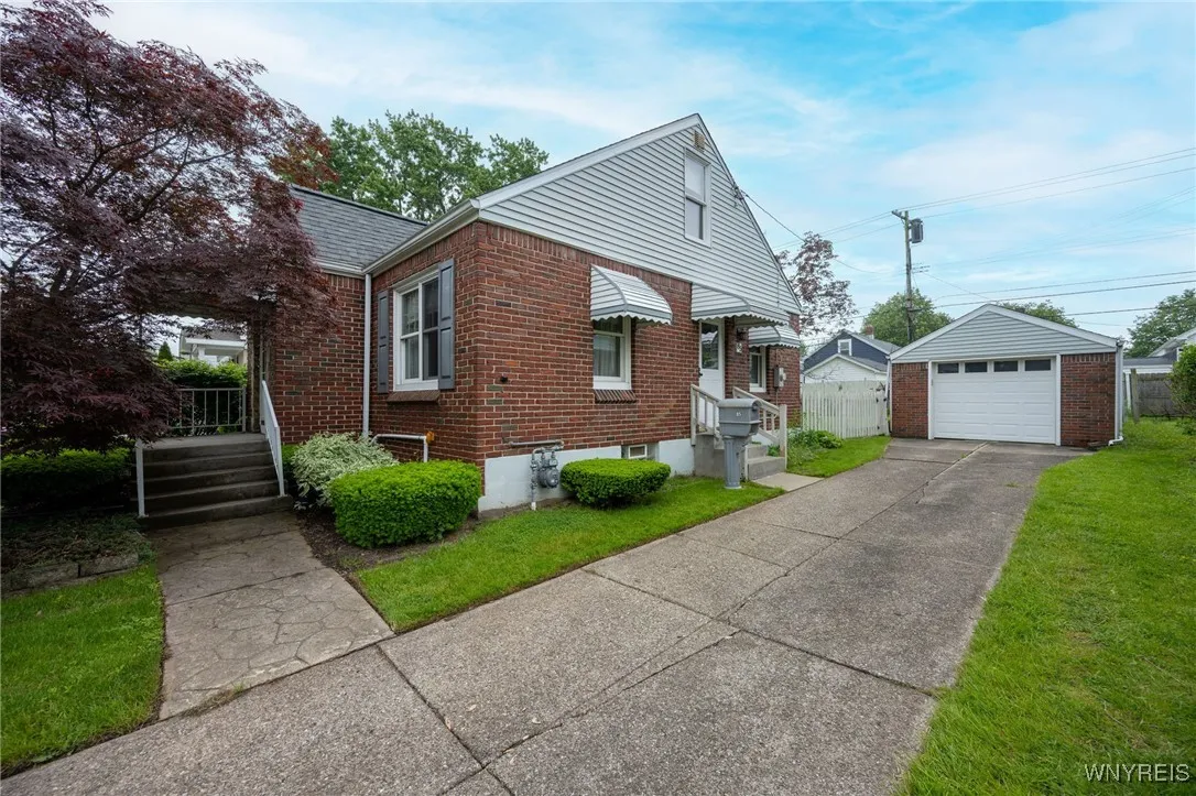 85 Harding Avenue, Tonawanda-town, New York 14217, Tonawanda, New York 14217, 3 Bedrooms Bedrooms, 6 Rooms Rooms,1 BathroomBathrooms,Residential,Closed,85 Harding Avenue, Tonawanda-town, New York 14217,0,B1613130