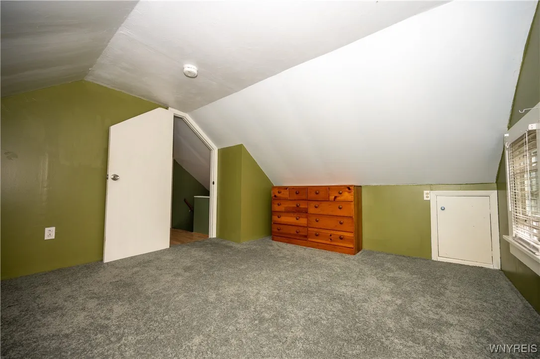 124 Argonne Drive, Tonawanda-town, New York 14217, Tonawanda, New York 14217, 3 Bedrooms Bedrooms, 10 Rooms Rooms,1 BathroomBathrooms,Residential,Closed,124 Argonne Drive, Tonawanda-town, New York 14217,B1613320