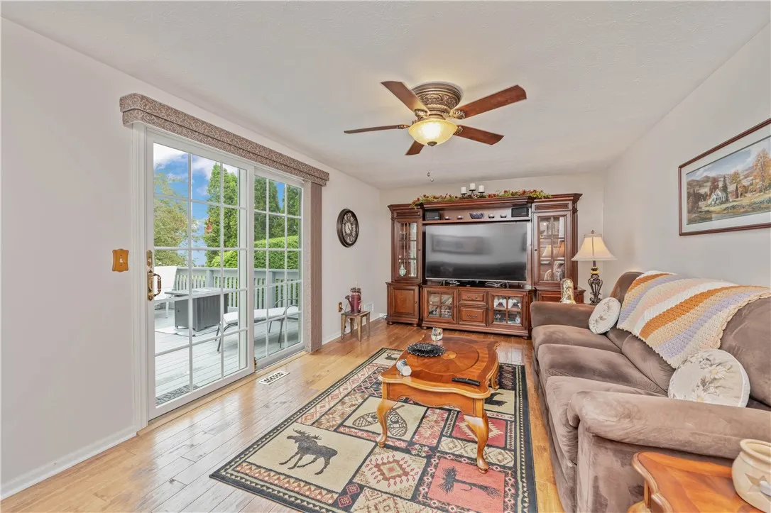 136 Ellery Road, Greece, New York 14612, Greece, New York 14612, 3 Bedrooms Bedrooms, 7 Rooms Rooms,2 BathroomsBathrooms,Residential,Closed,136 Ellery Road, Greece, New York 14612,0,R1613557