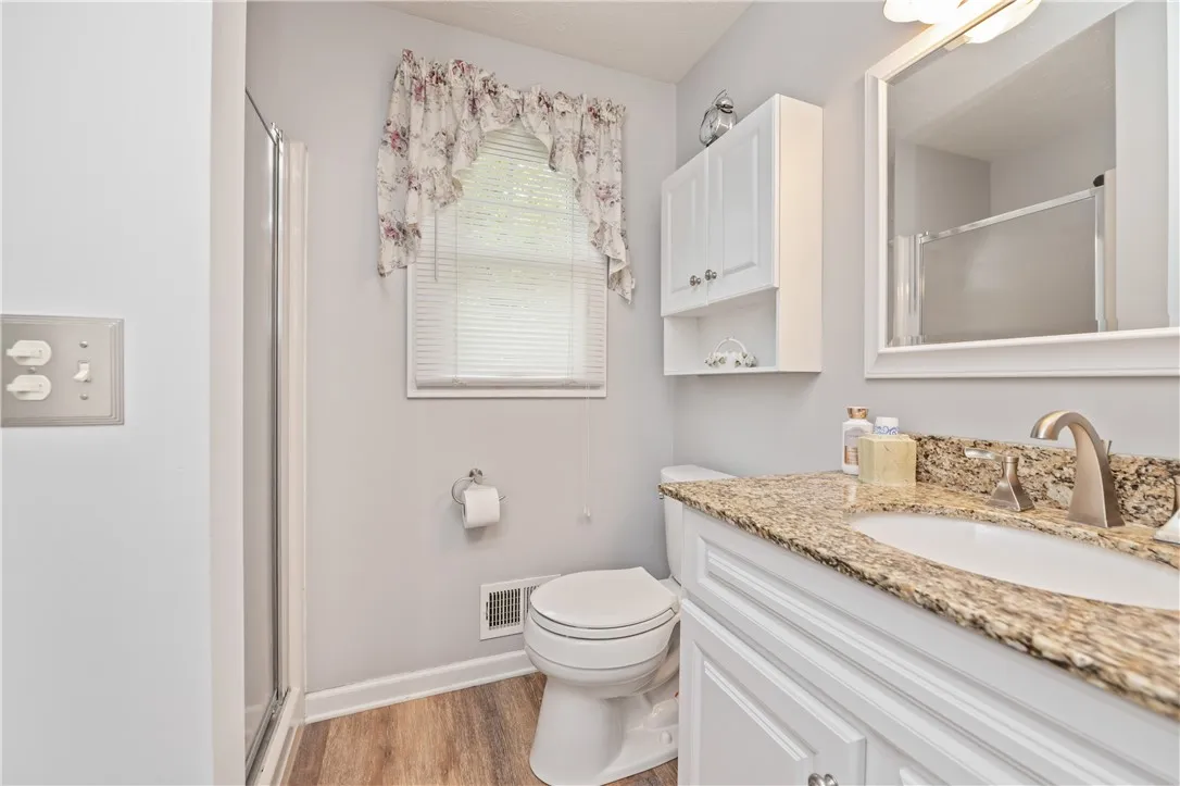 136 Ellery Road, Greece, New York 14612, Greece, New York 14612, 3 Bedrooms Bedrooms, 7 Rooms Rooms,2 BathroomsBathrooms,Residential,Closed,136 Ellery Road, Greece, New York 14612,0,R1613557