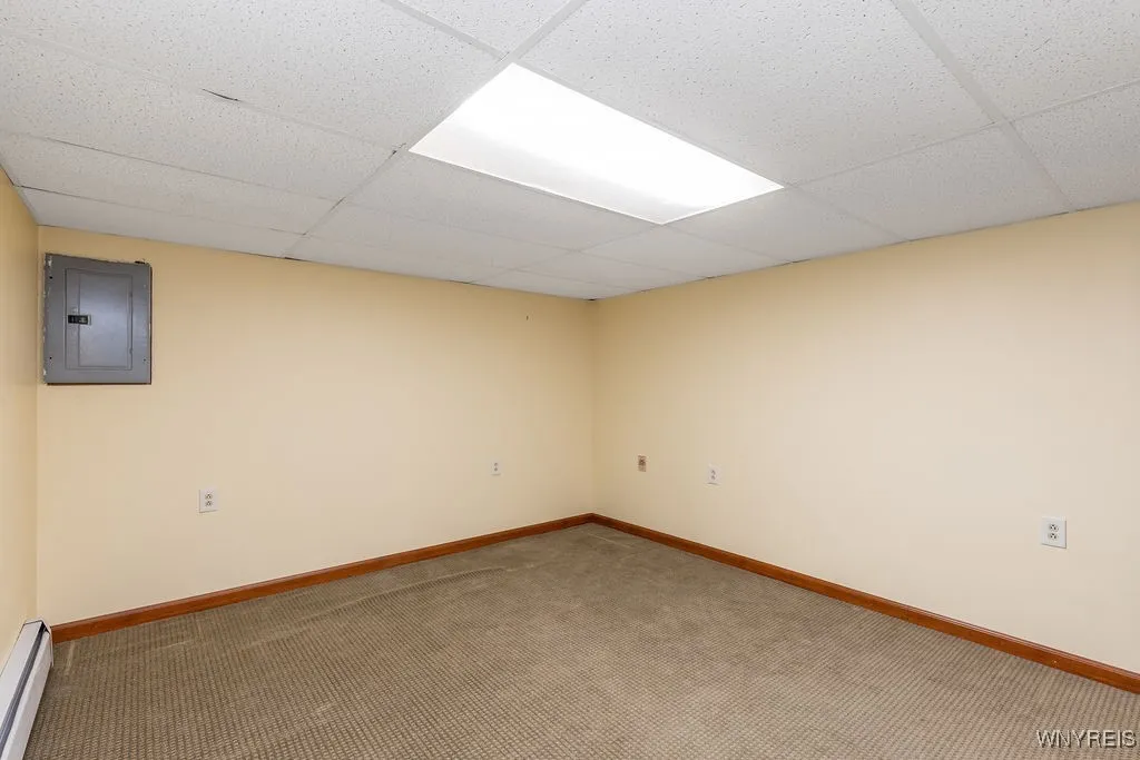 3412 Wallace Drive, Grand Island, New York 14072, Grand Island, New York 14072, 3 Bedrooms Bedrooms, 8 Rooms Rooms,2 BathroomsBathrooms,Residential,Closed,3412 Wallace Drive, Grand Island, New York 14072,B1613334