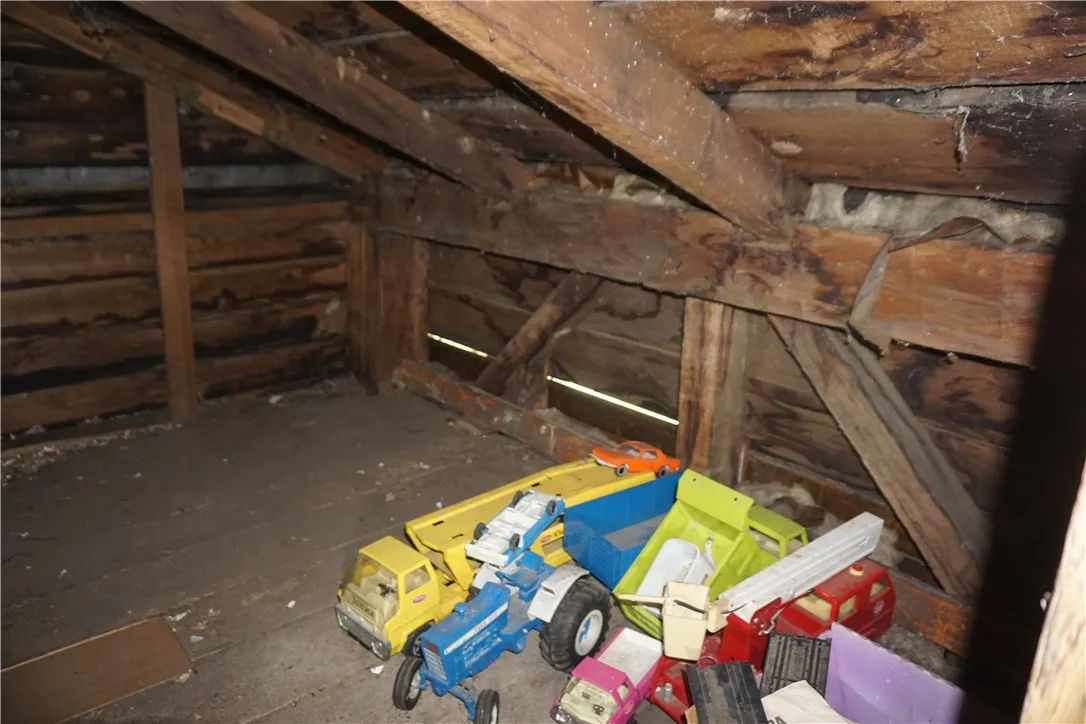 2096 Penfield Road, Penfield, New York 14526, Penfield, New York 14526, 3 Bedrooms Bedrooms, 6 Rooms Rooms,1 BathroomBathrooms,Residential,Closed,2096 Penfield Road, Penfield, New York 14526,R1604095