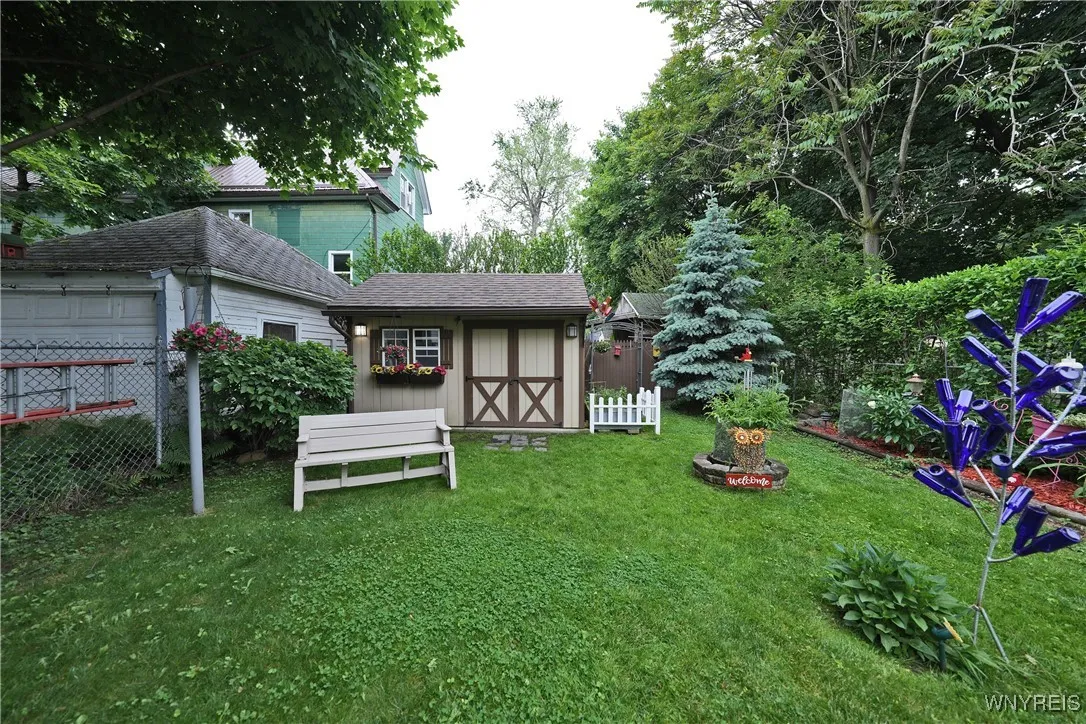 145 Parkview Avenue, Buffalo, New York 14210, Buffalo, New York 14210, 4 Bedrooms Bedrooms, 9 Rooms Rooms,1 BathroomBathrooms,Residential,Closed,145 Parkview Avenue, Buffalo, New York 14210,0,B1611921