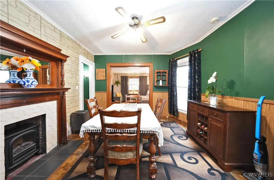 145 Parkview Avenue, Buffalo, New York 14210, Buffalo, New York 14210, 4 Bedrooms Bedrooms, 9 Rooms Rooms,1 BathroomBathrooms,Residential,Closed,145 Parkview Avenue, Buffalo, New York 14210,0,B1611921