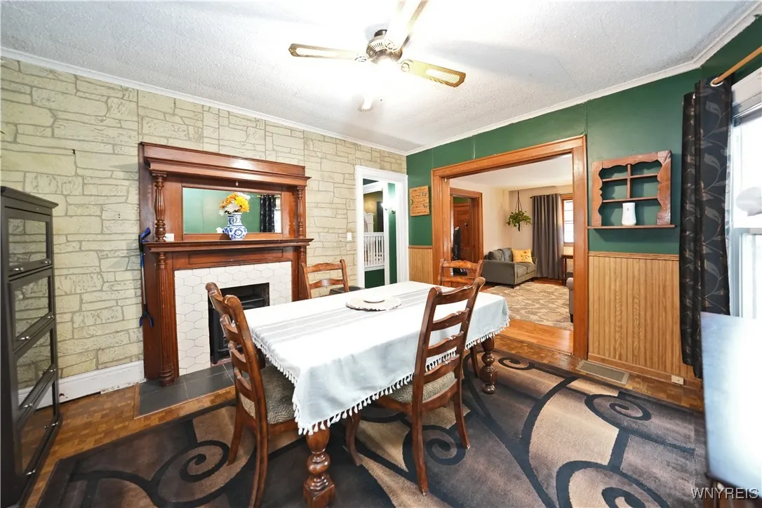 145 Parkview Avenue, Buffalo, New York 14210, Buffalo, New York 14210, 4 Bedrooms Bedrooms, 9 Rooms Rooms,1 BathroomBathrooms,Residential,Closed,145 Parkview Avenue, Buffalo, New York 14210,0,B1611921