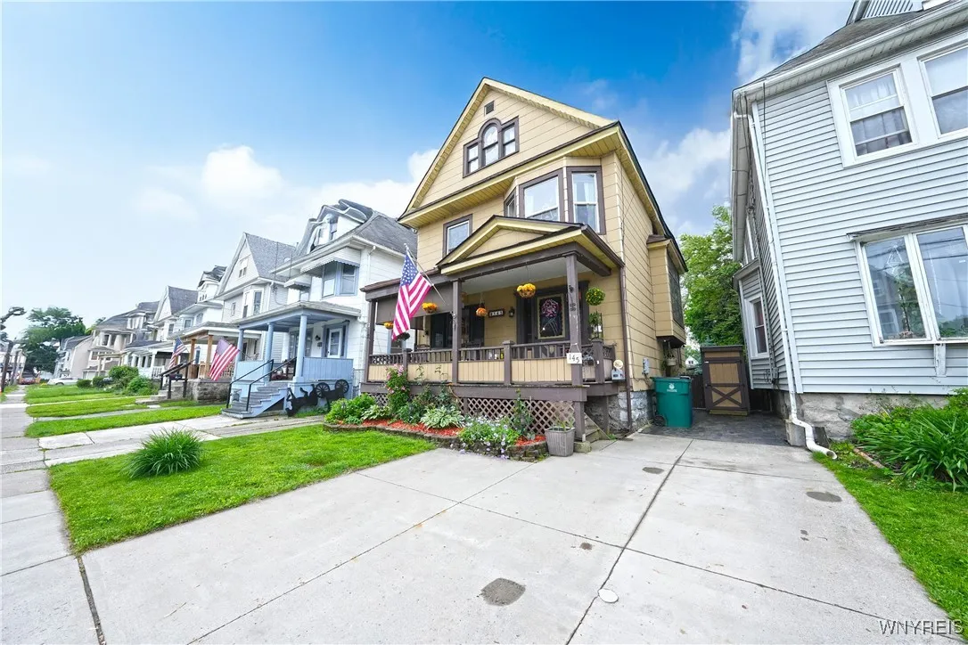 145 Parkview Avenue, Buffalo, New York 14210, Buffalo, New York 14210, 4 Bedrooms Bedrooms, 9 Rooms Rooms,1 BathroomBathrooms,Residential,Closed,145 Parkview Avenue, Buffalo, New York 14210,0,B1611921