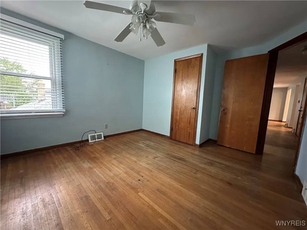 425 Brighton Road, Tonawanda-town, New York 14150, Tonawanda, New York 14150, 5 Bedrooms Bedrooms, ,2 BathroomsBathrooms,Residential,Closed,425 Brighton Road, Tonawanda-town, New York 14150,B1613710