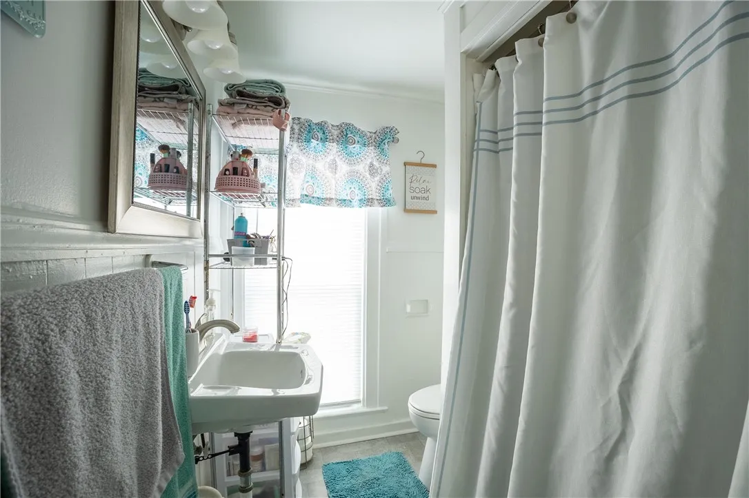 12 Van Cleef Street, Seneca Falls, New York 13148, Seneca Falls, New York 13148, 2 Bedrooms Bedrooms, ,2 BathroomsBathrooms,Residential,Closed,12 Van Cleef Street, Seneca Falls, New York 13148,0,R1612235