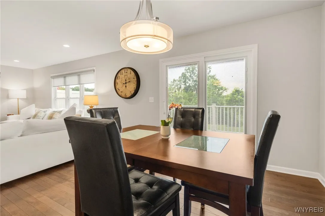 172 Northill Drive B, Amherst, New York 14221, Amherst, New York 14221, 3 Bedrooms Bedrooms, 7 Rooms Rooms,2 BathroomsBathrooms,Residential,Closed,172 Northill Drive B, Amherst, New York 14221,0,B1612815