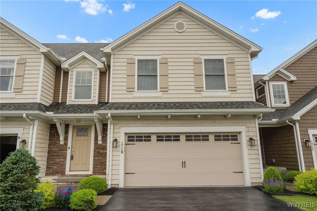 172 Northill Drive B, Amherst, New York 14221, Amherst, New York 14221, 3 Bedrooms Bedrooms, 7 Rooms Rooms,2 BathroomsBathrooms,Residential,Closed,172 Northill Drive B, Amherst, New York 14221,0,B1612815