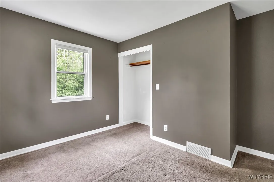 2279 Lakeview Road, Hamburg, New York 14085, Hamburg, New York 14085, 3 Bedrooms Bedrooms, 6 Rooms Rooms,1 BathroomBathrooms,Residential,Closed,2279 Lakeview Road, Hamburg, New York 14085,B1613433