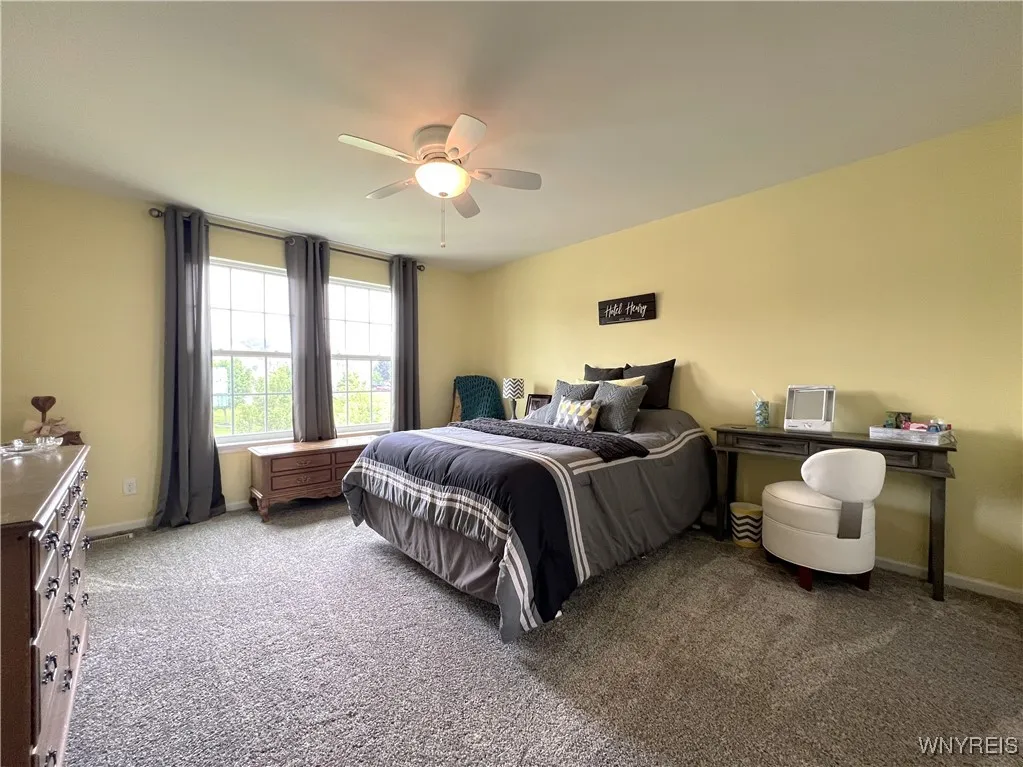 5046 Woodway Court, Hamburg, New York 14075, Hamburg, New York 14075, 4 Bedrooms Bedrooms, 9 Rooms Rooms,2 BathroomsBathrooms,Residential,Closed,5046 Woodway Court, Hamburg, New York 14075,B1613615