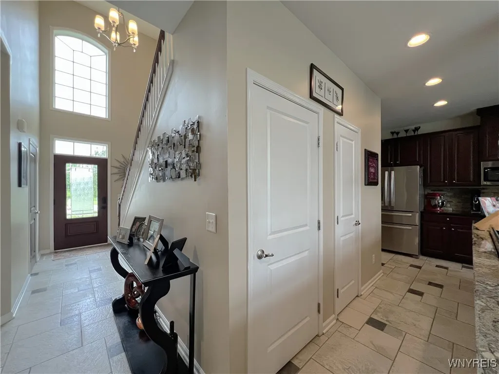 5046 Woodway Court, Hamburg, New York 14075, Hamburg, New York 14075, 4 Bedrooms Bedrooms, 9 Rooms Rooms,2 BathroomsBathrooms,Residential,Closed,5046 Woodway Court, Hamburg, New York 14075,B1613615