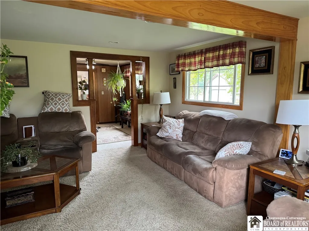 5757 Route 98, Great Valley, New York 14741, Great Valley, New York 14741, 3 Bedrooms Bedrooms, 8 Rooms Rooms,1 BathroomBathrooms,Residential,Closed,5757 Route 98, Great Valley, New York 14741,0,R1613572