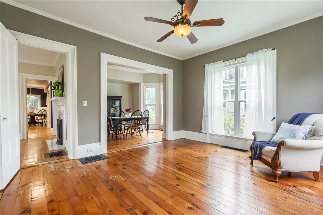 76 West Main Street, Mendon, New York 14472, Mendon, New York 14472, 4 Bedrooms Bedrooms, 8 Rooms Rooms,2 BathroomsBathrooms,Residential,Closed,76 West Main Street, Mendon, New York 14472,0,R1613045