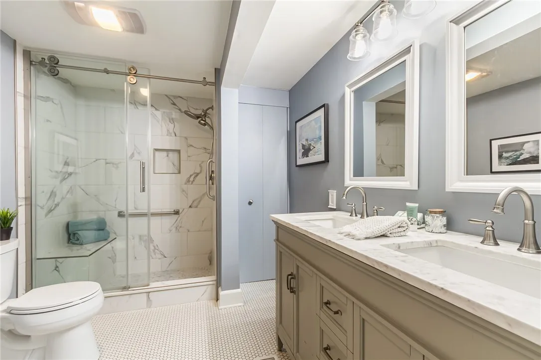 76 West Main Street, Mendon, New York 14472, Mendon, New York 14472, 4 Bedrooms Bedrooms, 8 Rooms Rooms,2 BathroomsBathrooms,Residential,Closed,76 West Main Street, Mendon, New York 14472,0,R1613045
