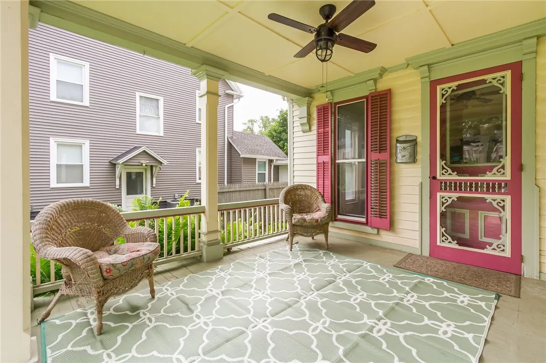 76 West Main Street, Mendon, New York 14472, Mendon, New York 14472, 4 Bedrooms Bedrooms, 8 Rooms Rooms,2 BathroomsBathrooms,Residential,Closed,76 West Main Street, Mendon, New York 14472,0,R1613045