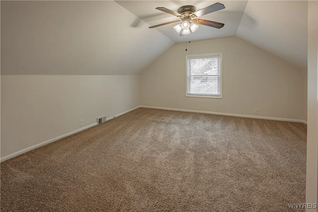 66 Wrexham Court South, Tonawanda-town, New York 1, Tonawanda, New York 14150, 3 Bedrooms Bedrooms, 6 Rooms Rooms,1 BathroomBathrooms,Residential,Closed,66 Wrexham Court South, Tonawanda-town, New York 1,B1613605