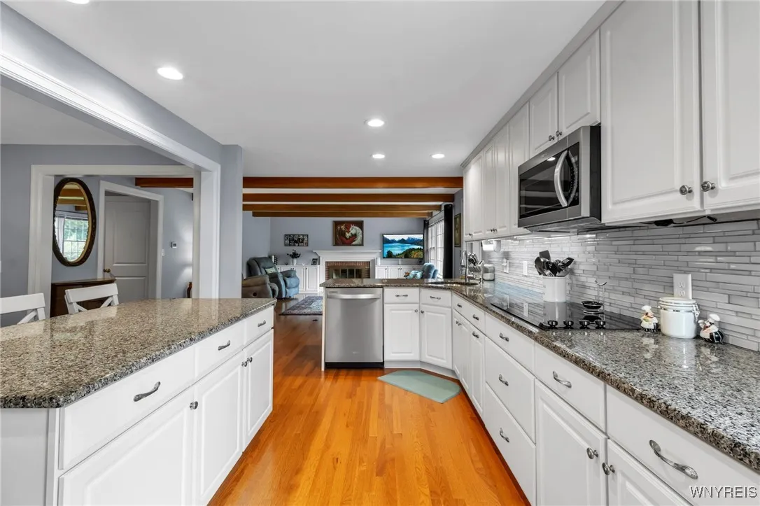 59 Exeter Road, Amherst, New York 14221, Amherst, New York 14221, 3 Bedrooms Bedrooms, 6 Rooms Rooms,2 BathroomsBathrooms,Residential,Closed,59 Exeter Road, Amherst, New York 14221,B1613474