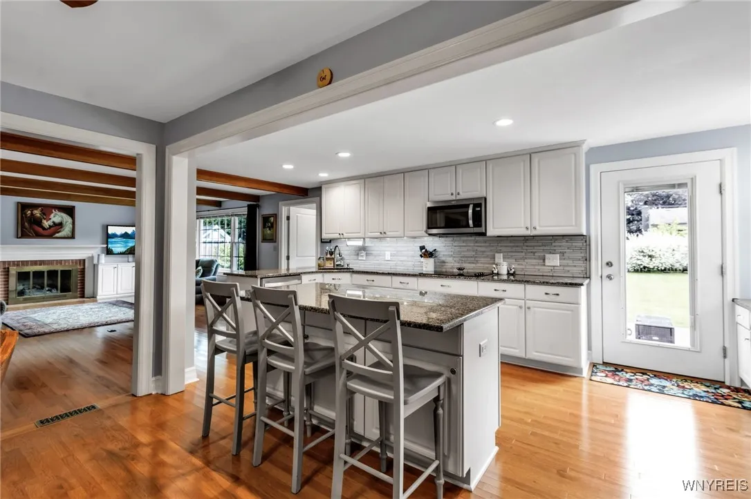 59 Exeter Road, Amherst, New York 14221, Amherst, New York 14221, 3 Bedrooms Bedrooms, 6 Rooms Rooms,2 BathroomsBathrooms,Residential,Closed,59 Exeter Road, Amherst, New York 14221,B1613474