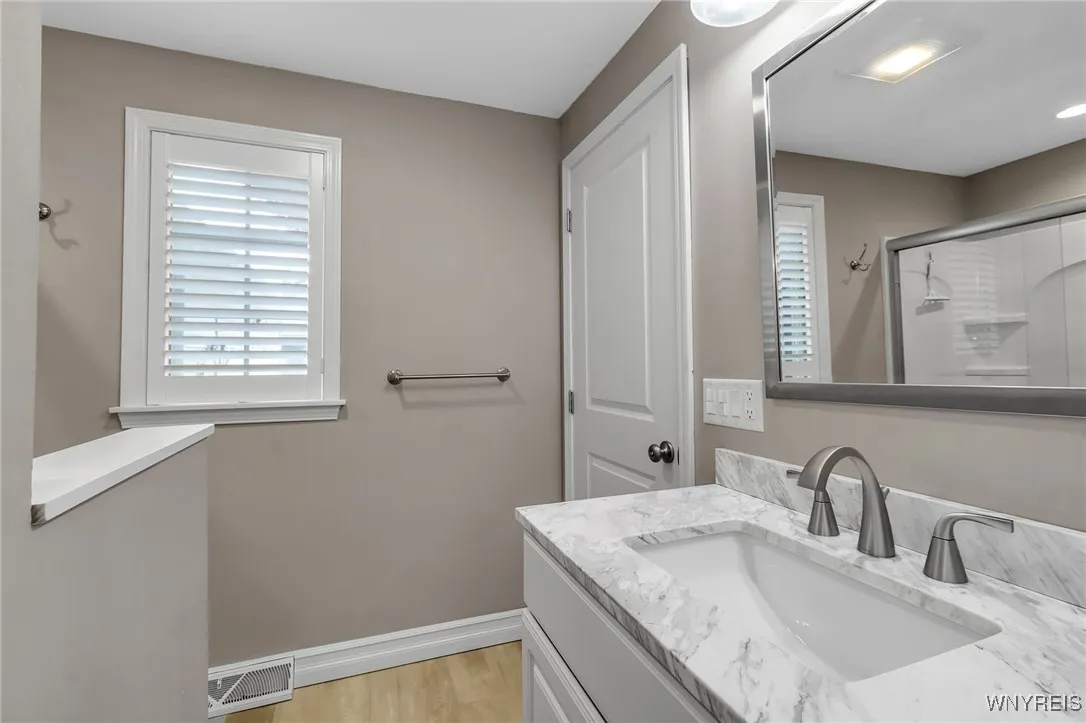 59 Exeter Road, Amherst, New York 14221, Amherst, New York 14221, 3 Bedrooms Bedrooms, 6 Rooms Rooms,2 BathroomsBathrooms,Residential,Closed,59 Exeter Road, Amherst, New York 14221,B1613474