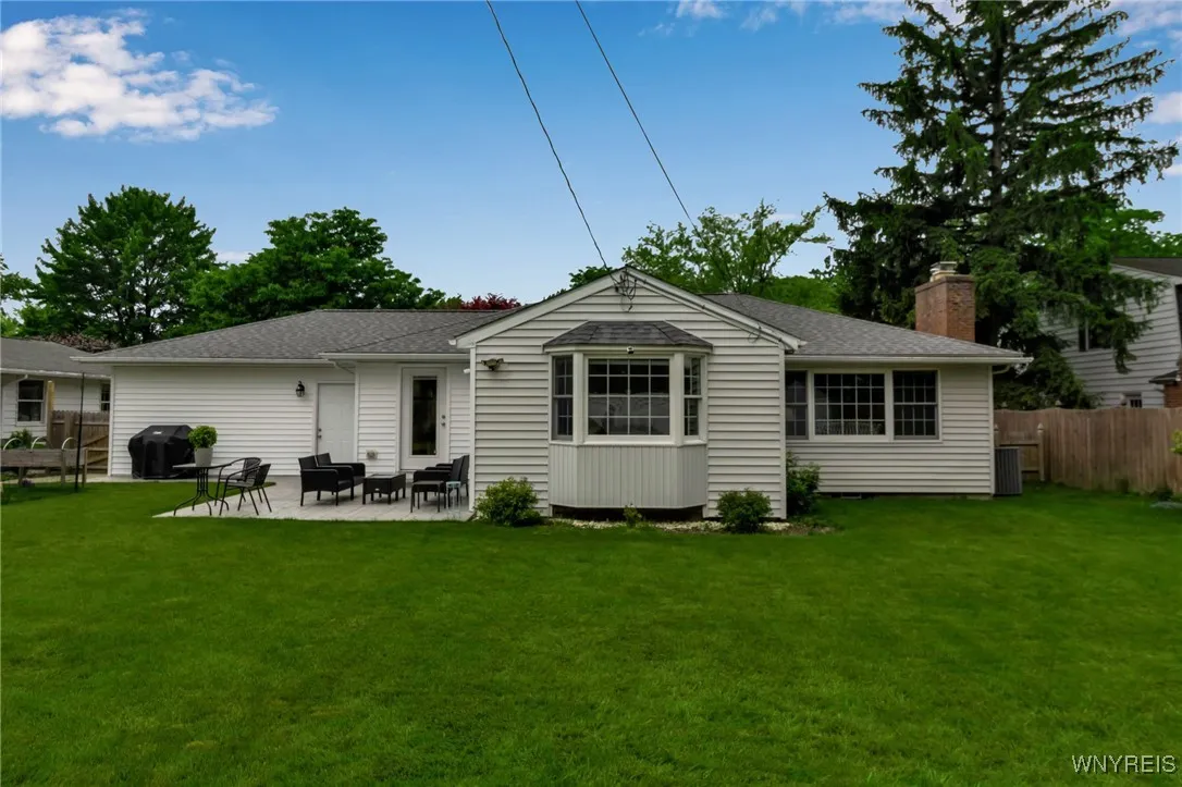 59 Exeter Road, Amherst, New York 14221, Amherst, New York 14221, 3 Bedrooms Bedrooms, 6 Rooms Rooms,2 BathroomsBathrooms,Residential,Closed,59 Exeter Road, Amherst, New York 14221,B1613474