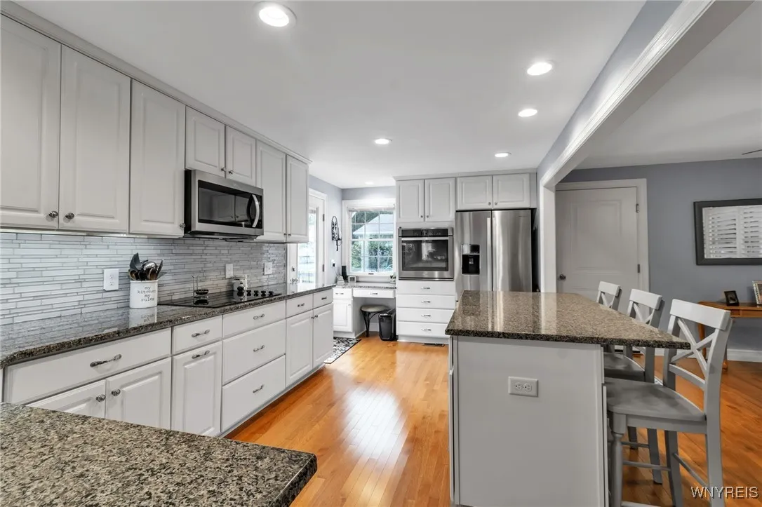 59 Exeter Road, Amherst, New York 14221, Amherst, New York 14221, 3 Bedrooms Bedrooms, 6 Rooms Rooms,2 BathroomsBathrooms,Residential,Closed,59 Exeter Road, Amherst, New York 14221,B1613474