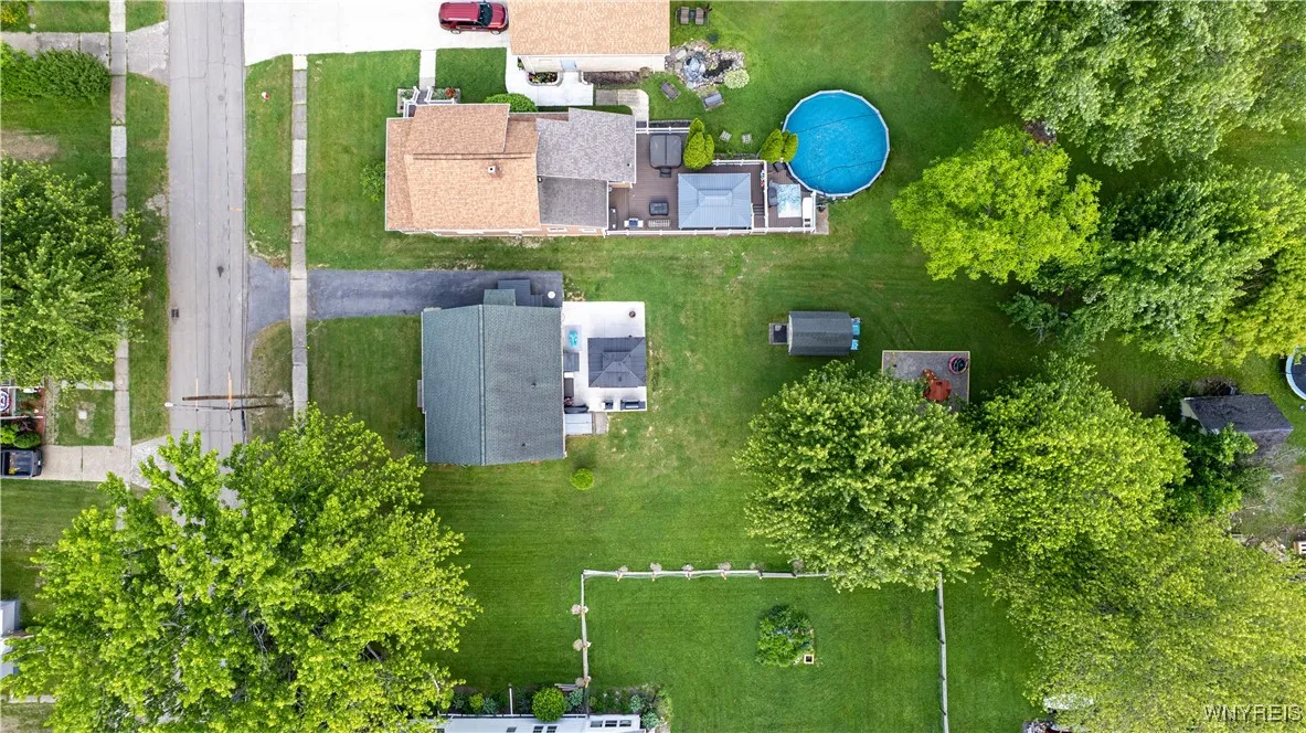 27 Newton Street, Evans, New York 14006, Evans, New York 14006, 3 Bedrooms Bedrooms, 6 Rooms Rooms,1 BathroomBathrooms,Residential,Closed,27 Newton Street, Evans, New York 14006,0,B1613693