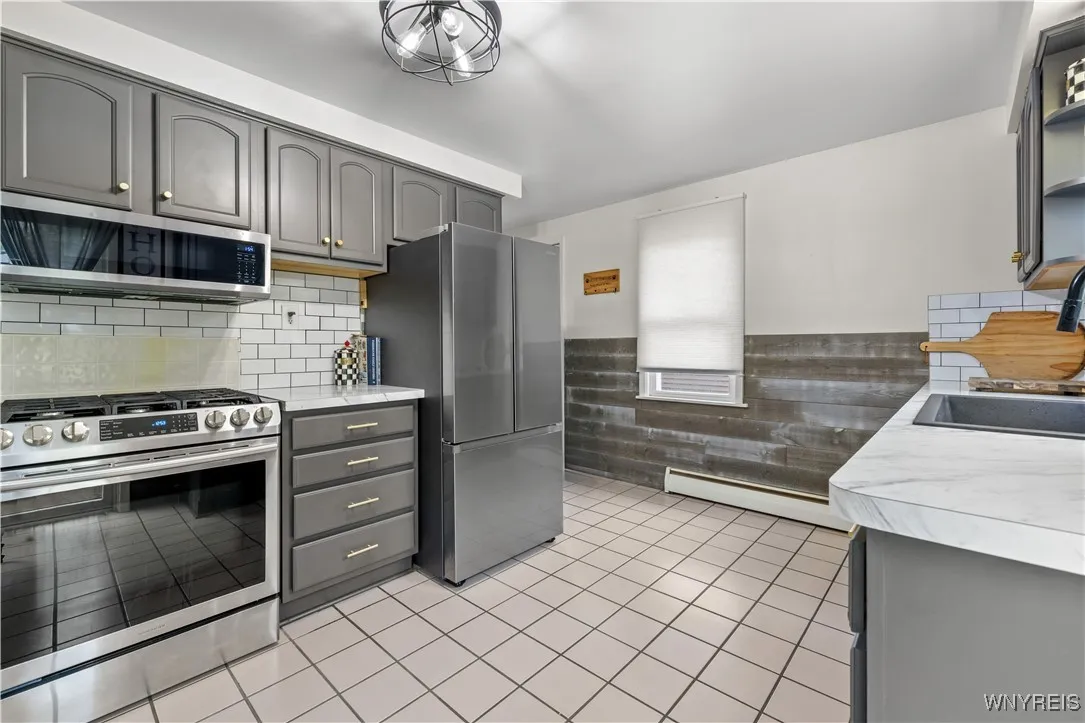 27 Newton Street, Evans, New York 14006, Evans, New York 14006, 3 Bedrooms Bedrooms, 6 Rooms Rooms,1 BathroomBathrooms,Residential,Closed,27 Newton Street, Evans, New York 14006,0,B1613693