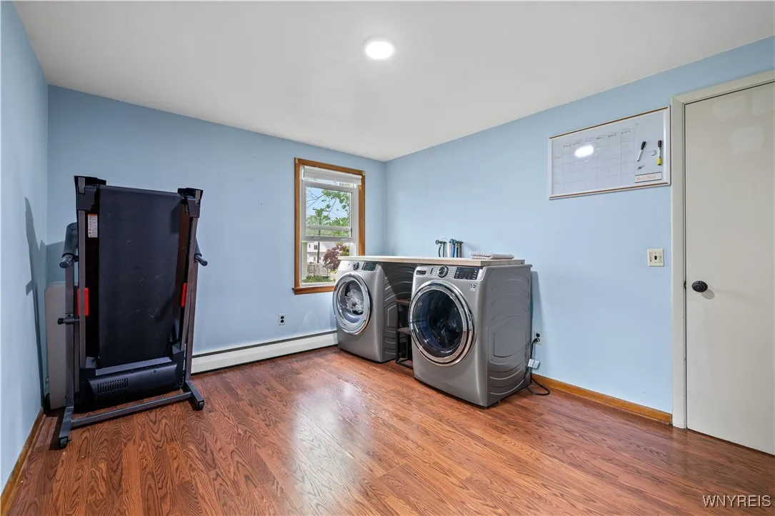 27 Newton Street, Evans, New York 14006, Evans, New York 14006, 3 Bedrooms Bedrooms, 6 Rooms Rooms,1 BathroomBathrooms,Residential,Closed,27 Newton Street, Evans, New York 14006,0,B1613693