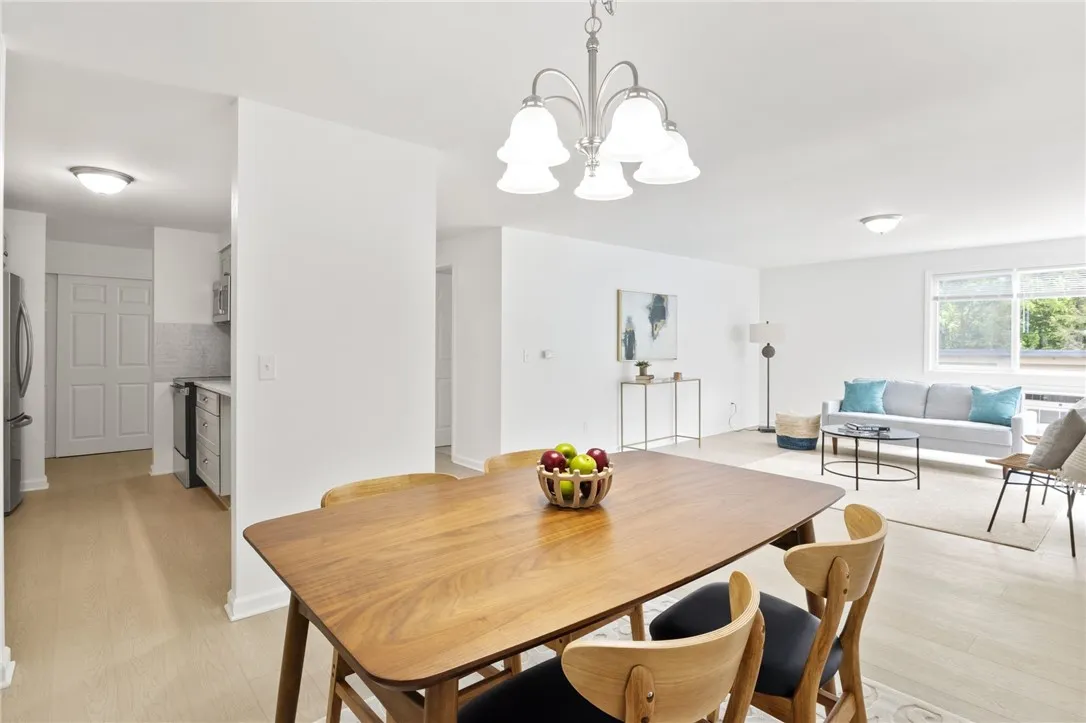 406 Westage At The Harbor, Irondequoit, New York 1, Irondequoit, New York 14617, 2 Bedrooms Bedrooms, 5 Rooms Rooms,1 BathroomBathrooms,Residential,Closed,406 Westage At The Harbor, Irondequoit, New York 1,R1611577