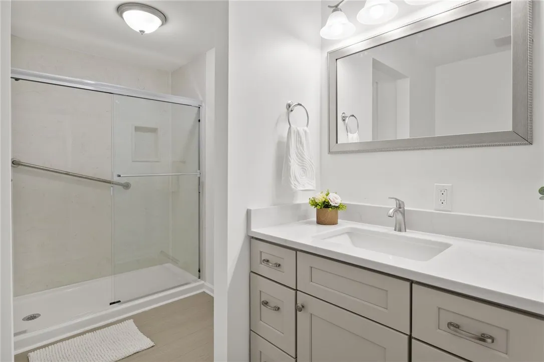 406 Westage At The Harbor, Irondequoit, New York 1, Irondequoit, New York 14617, 2 Bedrooms Bedrooms, 5 Rooms Rooms,1 BathroomBathrooms,Residential,Closed,406 Westage At The Harbor, Irondequoit, New York 1,R1611577