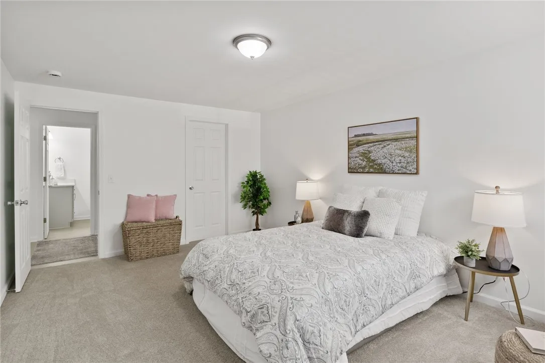 406 Westage At The Harbor, Irondequoit, New York 1, Irondequoit, New York 14617, 2 Bedrooms Bedrooms, 5 Rooms Rooms,1 BathroomBathrooms,Residential,Closed,406 Westage At The Harbor, Irondequoit, New York 1,R1611577