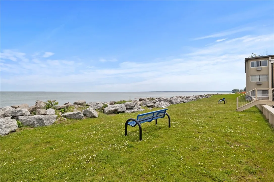 406 Westage At The Harbor, Irondequoit, New York 1, Irondequoit, New York 14617, 2 Bedrooms Bedrooms, 5 Rooms Rooms,1 BathroomBathrooms,Residential,Closed,406 Westage At The Harbor, Irondequoit, New York 1,R1611577