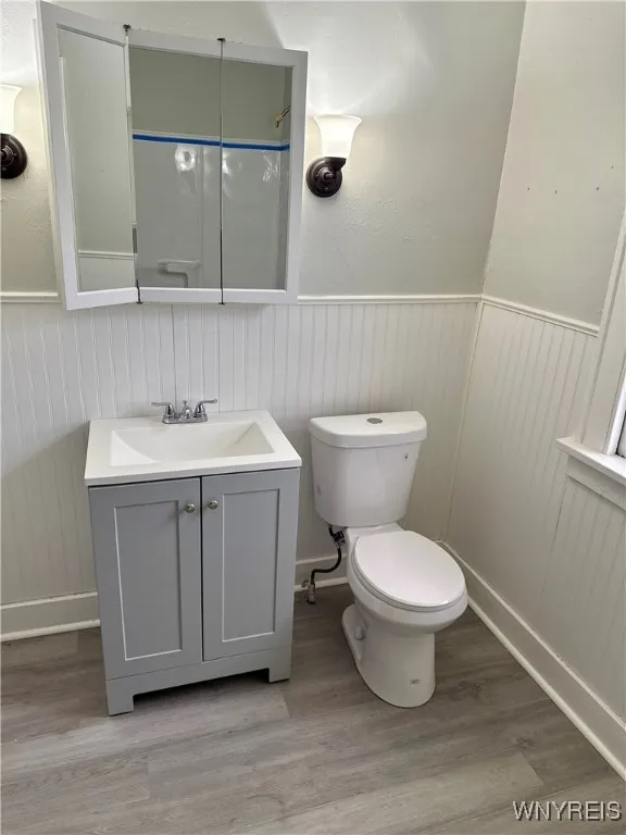 711 West Avenue, Buffalo, New York 14213, Buffalo, New York 14213, 6 Bedrooms Bedrooms, ,2 BathroomsBathrooms,Residential,Closed,711 West Avenue, Buffalo, New York 14213,0,B1613162