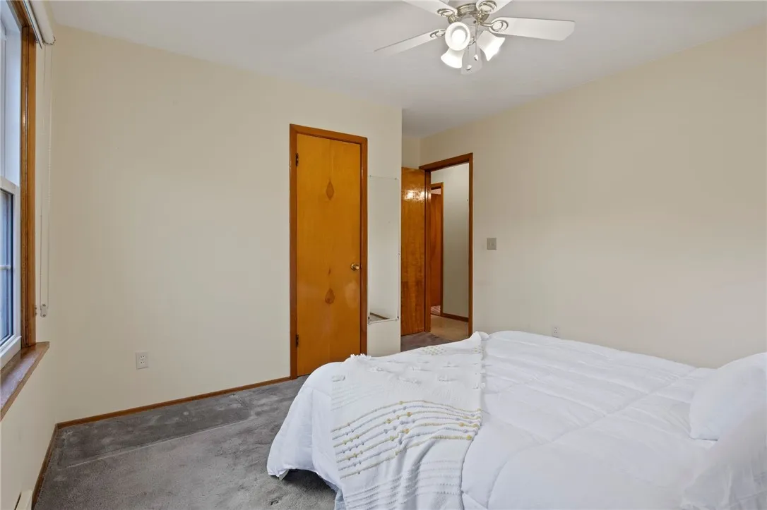 28 Angean Drive, Penfield, New York 14580, Penfield, New York 14580, 4 Bedrooms Bedrooms, 8 Rooms Rooms,1 BathroomBathrooms,Residential,Closed,28 Angean Drive, Penfield, New York 14580,R1606338
