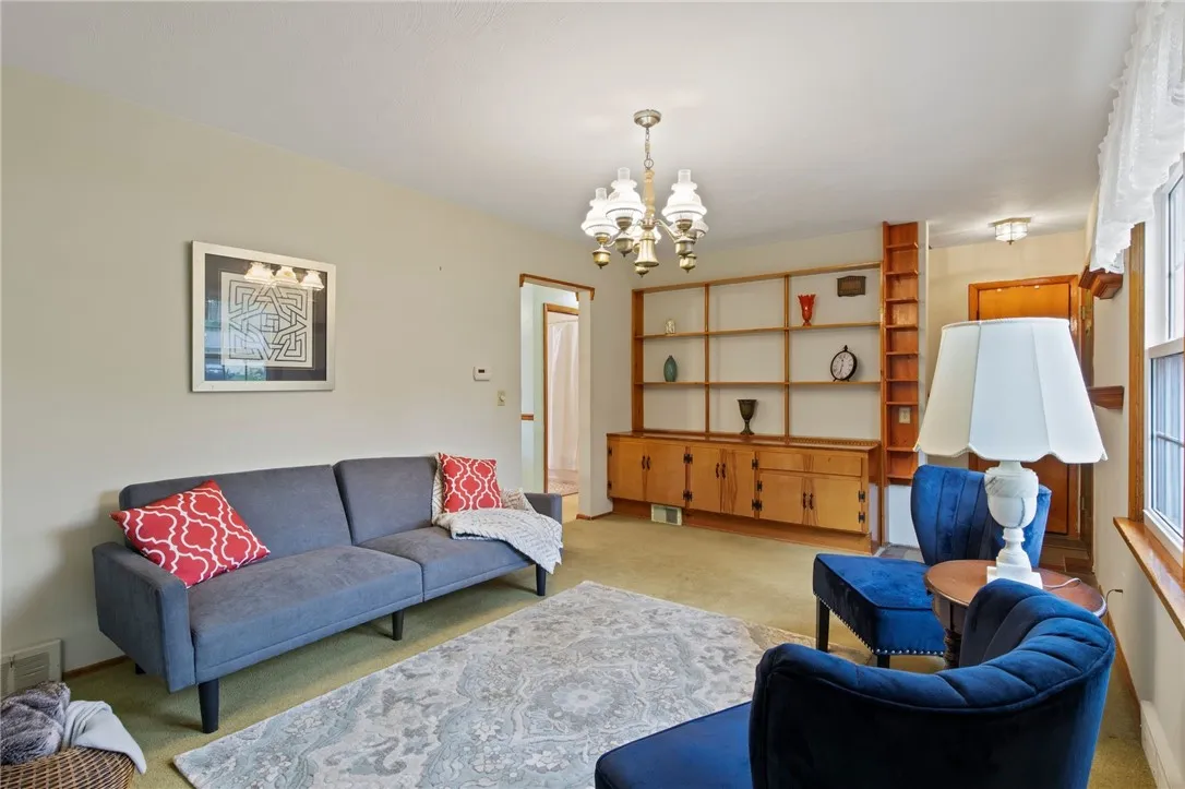 28 Angean Drive, Penfield, New York 14580, Penfield, New York 14580, 4 Bedrooms Bedrooms, 8 Rooms Rooms,1 BathroomBathrooms,Residential,Closed,28 Angean Drive, Penfield, New York 14580,R1606338