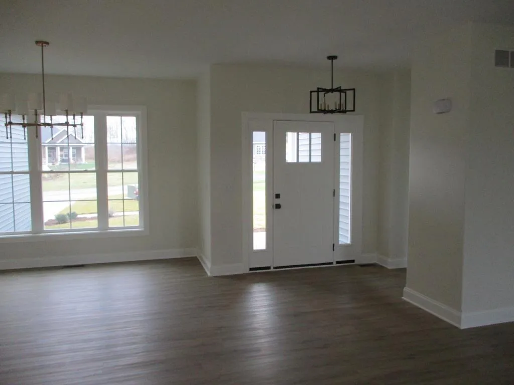 6 Royal Court, Horseheads, New York 14845, Horseheads, New York 14845, 3 Bedrooms Bedrooms, 8 Rooms Rooms,2 BathroomsBathrooms,Residential,Closed,6 Royal Court, Horseheads, New York 14845,R1613932
