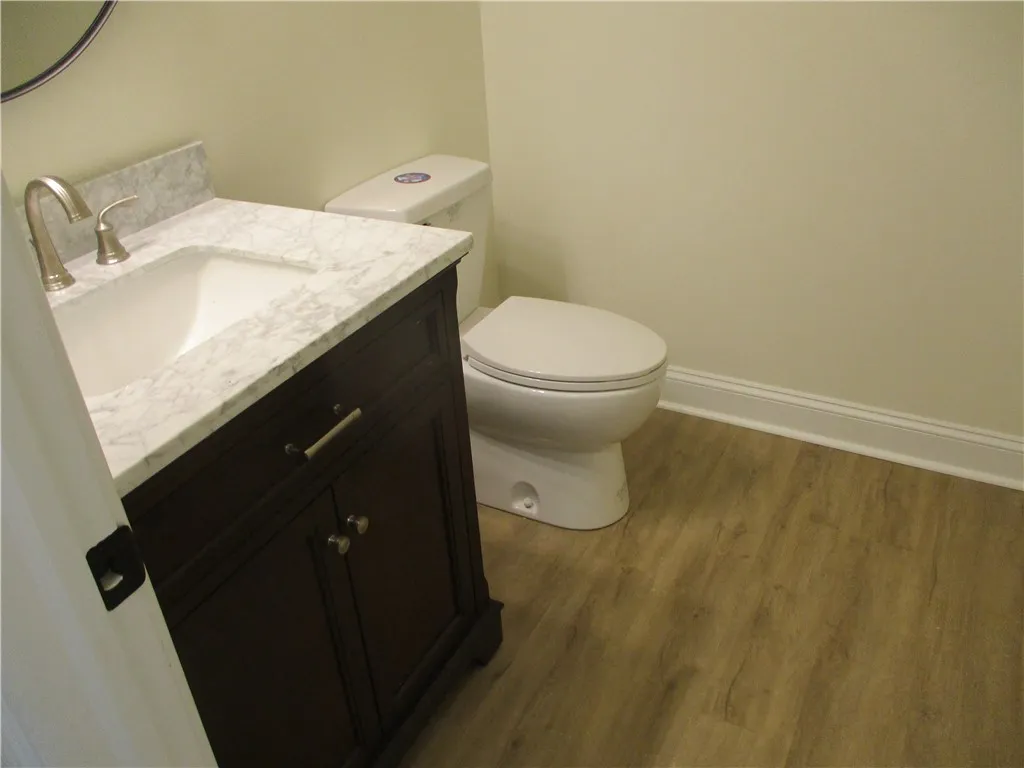 6 Royal Court, Horseheads, New York 14845, Horseheads, New York 14845, 3 Bedrooms Bedrooms, 8 Rooms Rooms,2 BathroomsBathrooms,Residential,Closed,6 Royal Court, Horseheads, New York 14845,R1613932