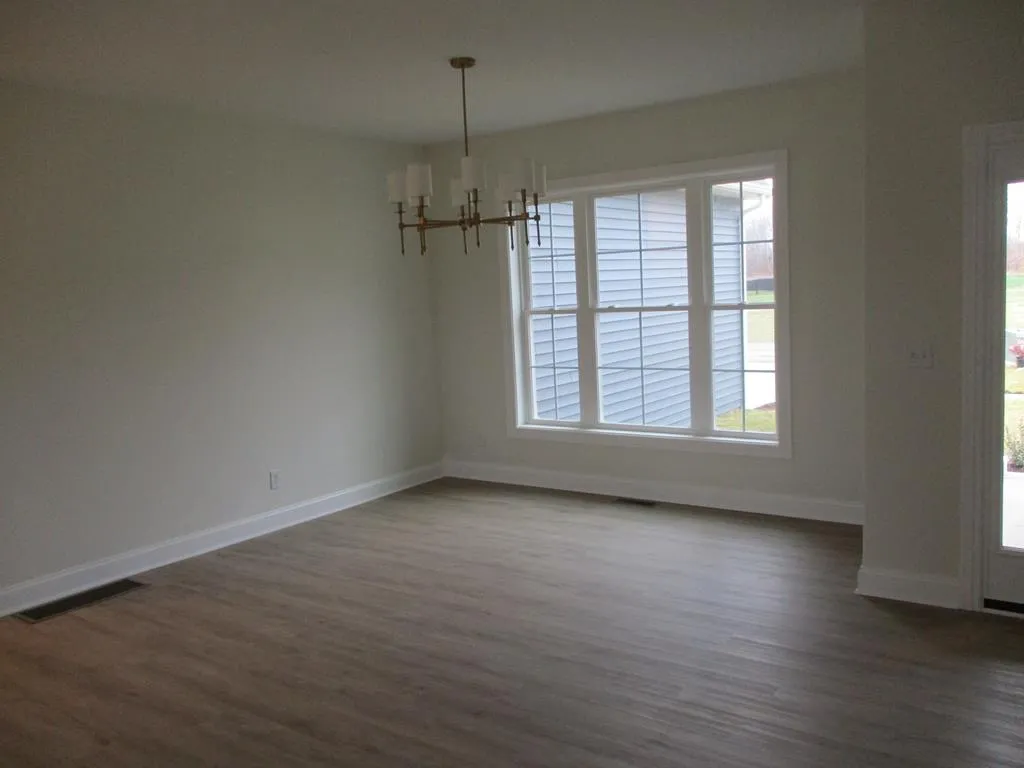 6 Royal Court, Horseheads, New York 14845, Horseheads, New York 14845, 3 Bedrooms Bedrooms, 8 Rooms Rooms,2 BathroomsBathrooms,Residential,Closed,6 Royal Court, Horseheads, New York 14845,R1613932