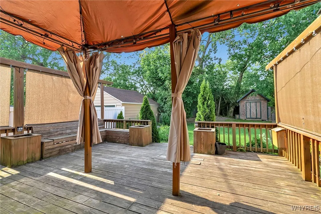 96 Knox Avenue, Buffalo, New York 14216, Buffalo, New York 14216, 3 Bedrooms Bedrooms, 8 Rooms Rooms,1 BathroomBathrooms,Residential,Closed,96 Knox Avenue, Buffalo, New York 14216,B1613983
