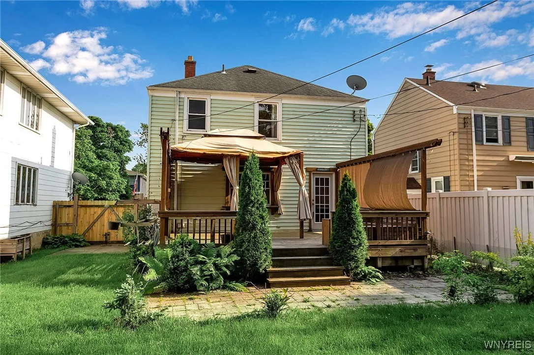 96 Knox Avenue, Buffalo, New York 14216, Buffalo, New York 14216, 3 Bedrooms Bedrooms, 8 Rooms Rooms,1 BathroomBathrooms,Residential,Closed,96 Knox Avenue, Buffalo, New York 14216,B1613983