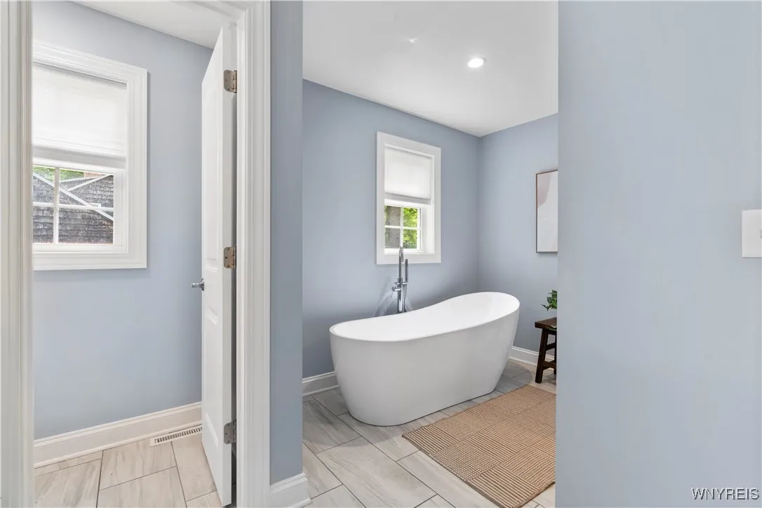 1st floor primary bath