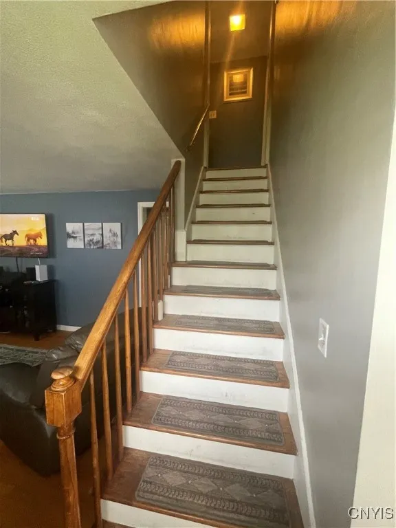 1515 Sunnycrest Road, Syracuse, New York 13206, Syracuse, New York 13206, 3 Bedrooms Bedrooms, 7 Rooms Rooms,2 BathroomsBathrooms,Residential,Closed,1515 Sunnycrest Road, Syracuse, New York 13206,S1614002