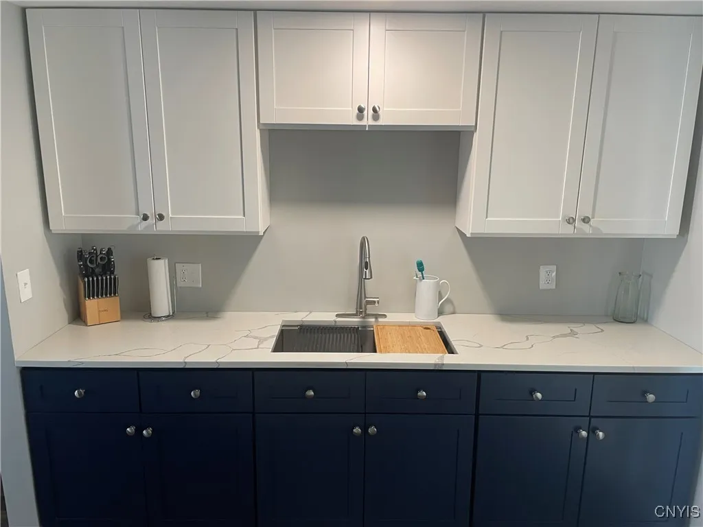 1515 Sunnycrest Road, Syracuse, New York 13206, Syracuse, New York 13206, 3 Bedrooms Bedrooms, 7 Rooms Rooms,2 BathroomsBathrooms,Residential,Closed,1515 Sunnycrest Road, Syracuse, New York 13206,S1614002